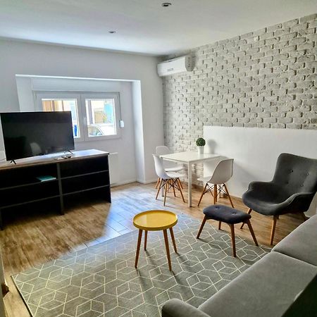 Home Apartmani I Sobe Osijek Eksteriør billede