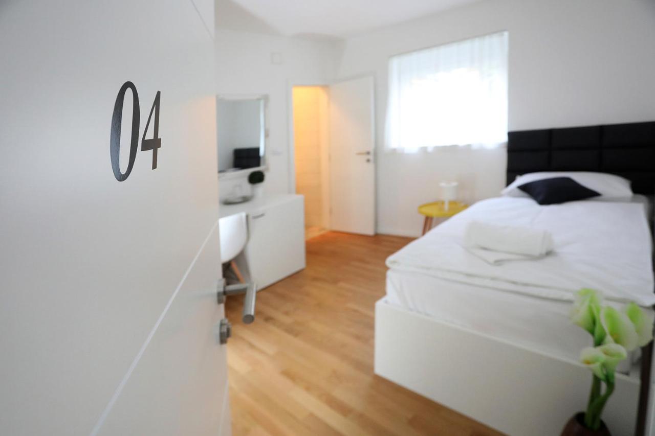 Home Apartmani I Sobe Osijek Eksteriør billede