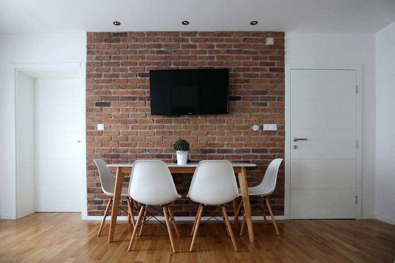 Home Apartmani I Sobe Osijek Eksteriør billede